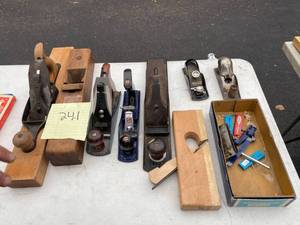 lot 241 image: Planers