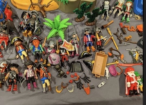 lot 24 image: Massive Lot of Playmobil