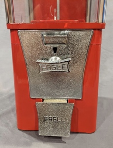 lot 23 image: Eagle Cabinet Vending Machine