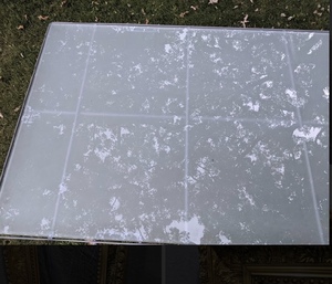 lot 75 image: Large Glass Topped Table