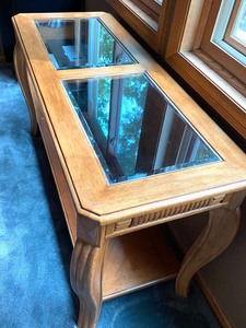 lot 9 image: Oak Sofa Table with Glass Top