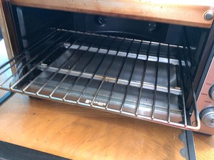 lot 44 image: Breville Compact Smart Oven