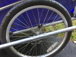 lot 58 image: Burley Childs Bike Carrier