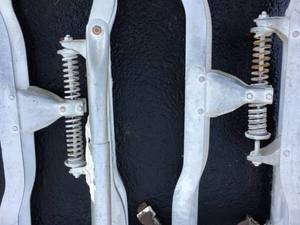 lot 60 image: Drywall Stilts
