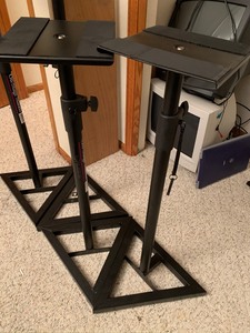 lot 166 image: 4 On-Stage Speaker Stands