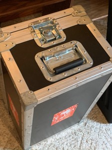 lot 142 image: Music Related Carrying Case