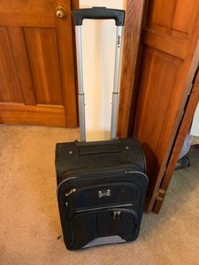 lot 37 image: Small Rolling Luggage With Pull Handle made by Jeep