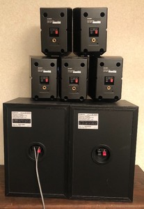 lot 182 image: Sony Speaker Lot