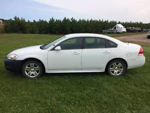 lot 2 image: 2012 Chevy Impala LS