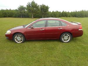 lot 3 image: 2008 Chevy Impala LTZ