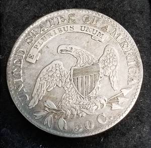 lot 02 image: 1833 US BUST HALF DOLLAR