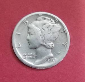 lot 21-A image: GROUP OF 3 US COINS BARBER & MERCURY DIME LIBERTY NICKEL