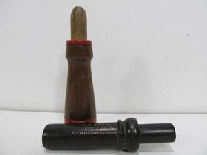 lot 17 image: 2 Vintage Duck Calls