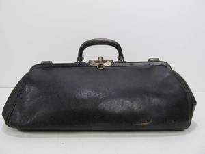 lot 36 image: Antique Leather Doctors Satchel Bag