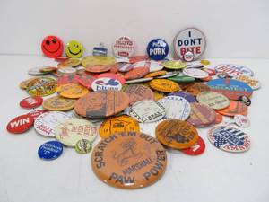 lot 110 image: Large Lot of Vintage Pinbacks & Buttons