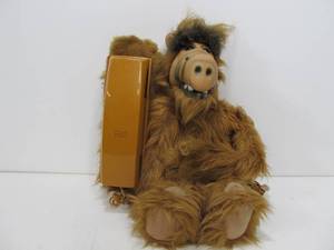 lot 162 image: Vintage 80s ALF Telephone