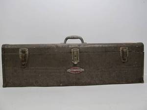 lot 173 image: Large Vintage Craftsman Toolbox wTools