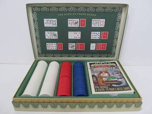 lot 185 image: Complete in Box - Dogs Playing Poker - Poker Chip Set wCards