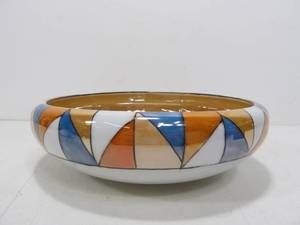 lot 211 image: Excellent Vintage 1940s era Geometric Lusterware Bowl
