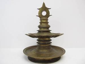 lot 243 image: Early Antique 19th Century Judaica Synagogue Hanging Lamp