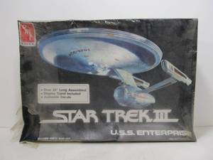 lot 284 image: NOS Vintage STAR TREK III U.S.S. Enterprise Model