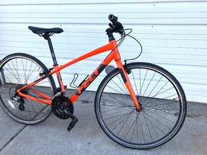 lot 322 image: Ready to Ride Mens FEIT Bicycle