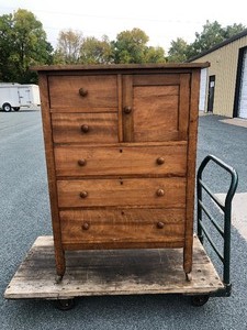 lot 324 image: Antique 5 Drawer Gentlemans Dresser wCabinet