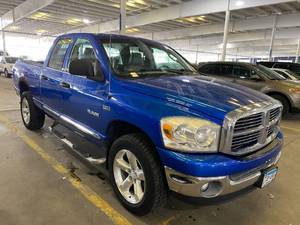 lot 7 image: 2008 Dodge Ram 1500 SLT 4x4