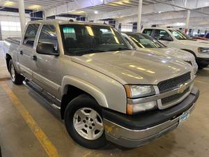 lot 8 image: 2005 Chevrolet Silverado 1500 Z71 Crew