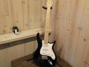 lot 504 image: Behringer 504 Guitar With Stand Se...