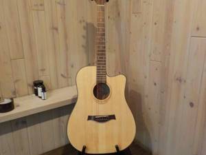 lot 510 image: Enya Acoustic Guitar With Stand Se...