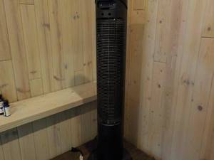 lot 525 image: Standing Fan...