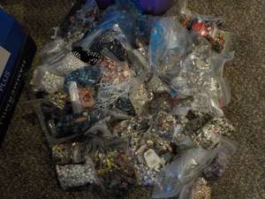 lot 576 image: Large Tote Full Of Crafting Beads &...