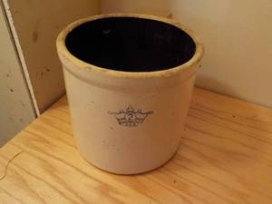 lot 586 image: #2 Croc...