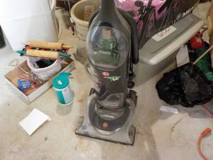 lot 604 image: Hoover Wind Tunnel Needs Part of H...