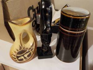 lot 619 image: (3) Home Dcor Items See Photos...