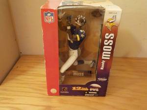 lot 626 image: Randy Moss Figure New In Box...