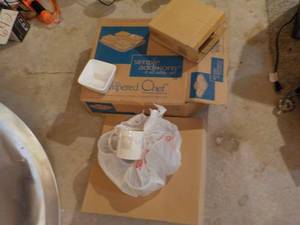 lot 658 image: The Pampered Chef The Essential Set...