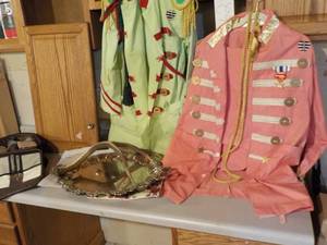 lot 667 image: SGT PEPPERS JACKETS AND MORE HOME DECOR