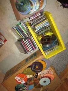 lot 723 image: Large Lot of CDs See Photos...
