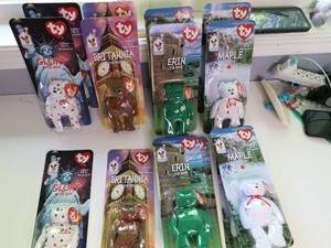 lot 80 image: BEANIE BABIES OF ALL SIZES