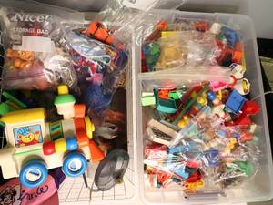 lot 91 image: SMALL TOYS, SMALL TOYS, SMALL TOYS