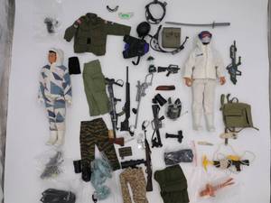 lot 123 image: VINTAGE SET OF GI JOES WITH HUGE LOT OF TACTICAL EQUIPMENT