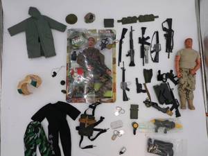 lot 125 image: VINTAGE SET OF GI JOES WITH HUGE LOT OF TACTICAL EQUIPMENT