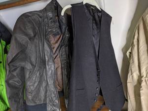 lot 147 image: UNCLE JESSIE STARTER KIT  LEATHER