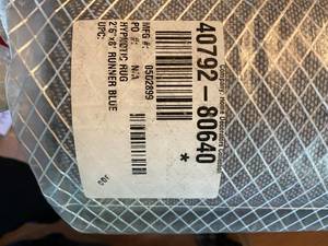 lot 752 image: NEW RUNNER STILL IN PACKAGE
