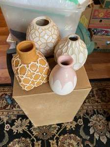 lot 762 image: DECOR THAT STANDS THE TEST OF TIME