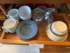 lot 852 image: Mikasa Stoneware (Blue), Ceramic Bo...