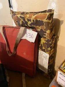 lot 830 image: CAMO LIFE VEST AND LIFE CUSHION