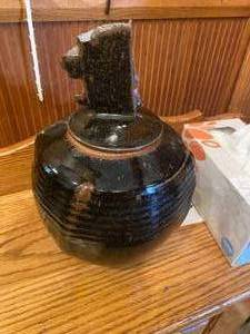 lot 443 image: RENAISSANCE FESTIVAL COVERED VESSEL